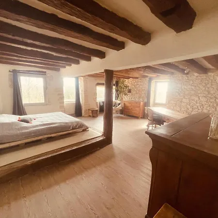 Mas Du Clap Bed and Breakfast Méjannes-le-Clap